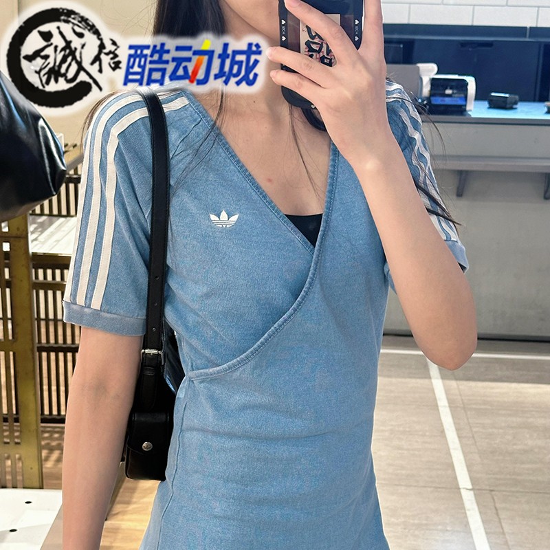 阿迪达斯三叶草牛仔V领连衣裙