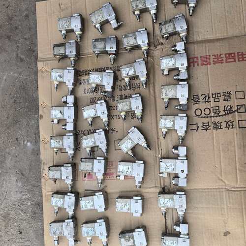 {议价}电控阀 VNB104CS-8A