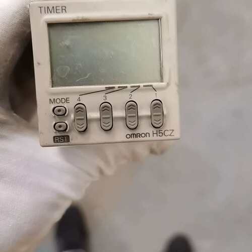 议价原装时间继电器H5CZ-L8D