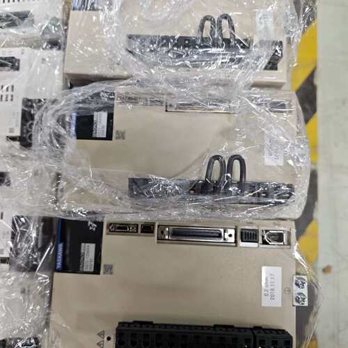 {议价}安川伺服驱动器SGD7S-120A00A000F83