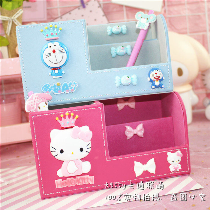 可爱卡通学生HelloKitty机器猫人造皮革办公桌面多功能收纳笔筒盒