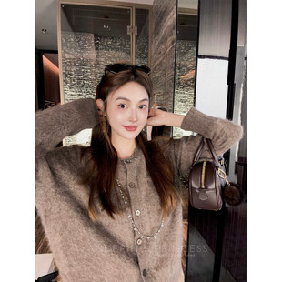 钱美西 100牦牛绒280g重磅拉绒冬季百搭圆领针织开衫内搭毛衣女