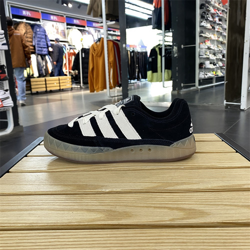 Adidas/阿迪达斯女运动休闲鞋