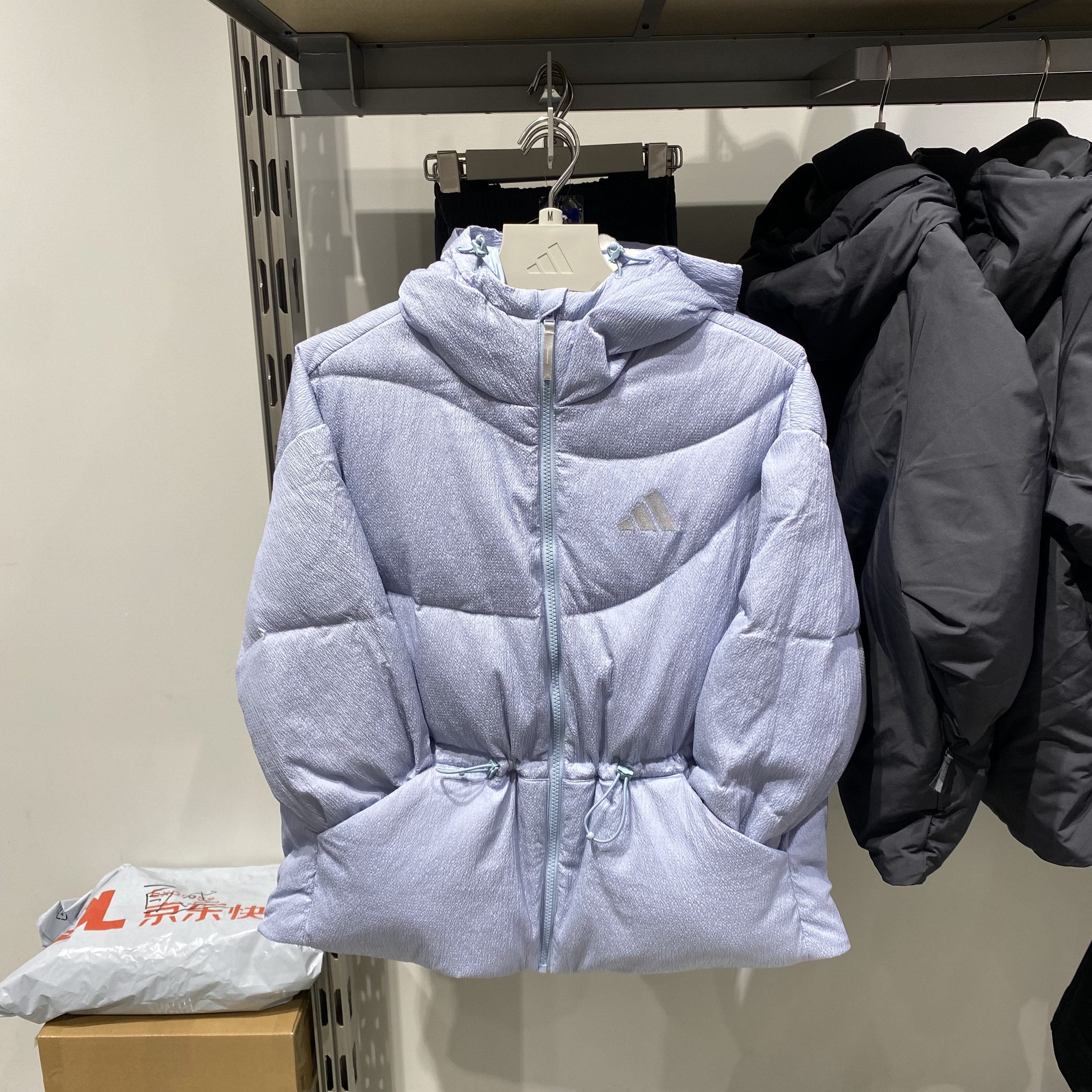 adidas阿迪达斯女子WDOWNJKT羽绒服JG5930