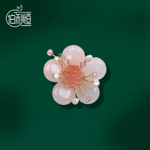 装 手工编织胸针设计感小众高级感胸花粉晶花朵大衣服上 饰品别针