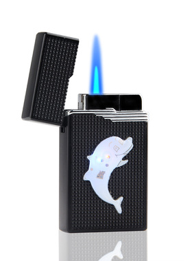 JC008黑色爱心 海豚闪光防风金属朗声直冲打火机防风点烟器点火器