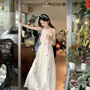 显瘦温柔仙女长裙 法式 气质甜美收腰蝴蝶结碎花连衣裙无袖 夏季 新款