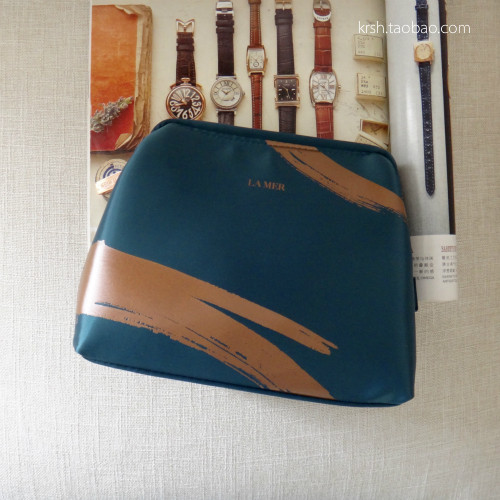 la mer 海蓝之谜仿丝绸缎面化妆包 孔雀蓝收纳包 18圣诞款