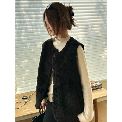 奶芙毛毛马甲女春秋新款