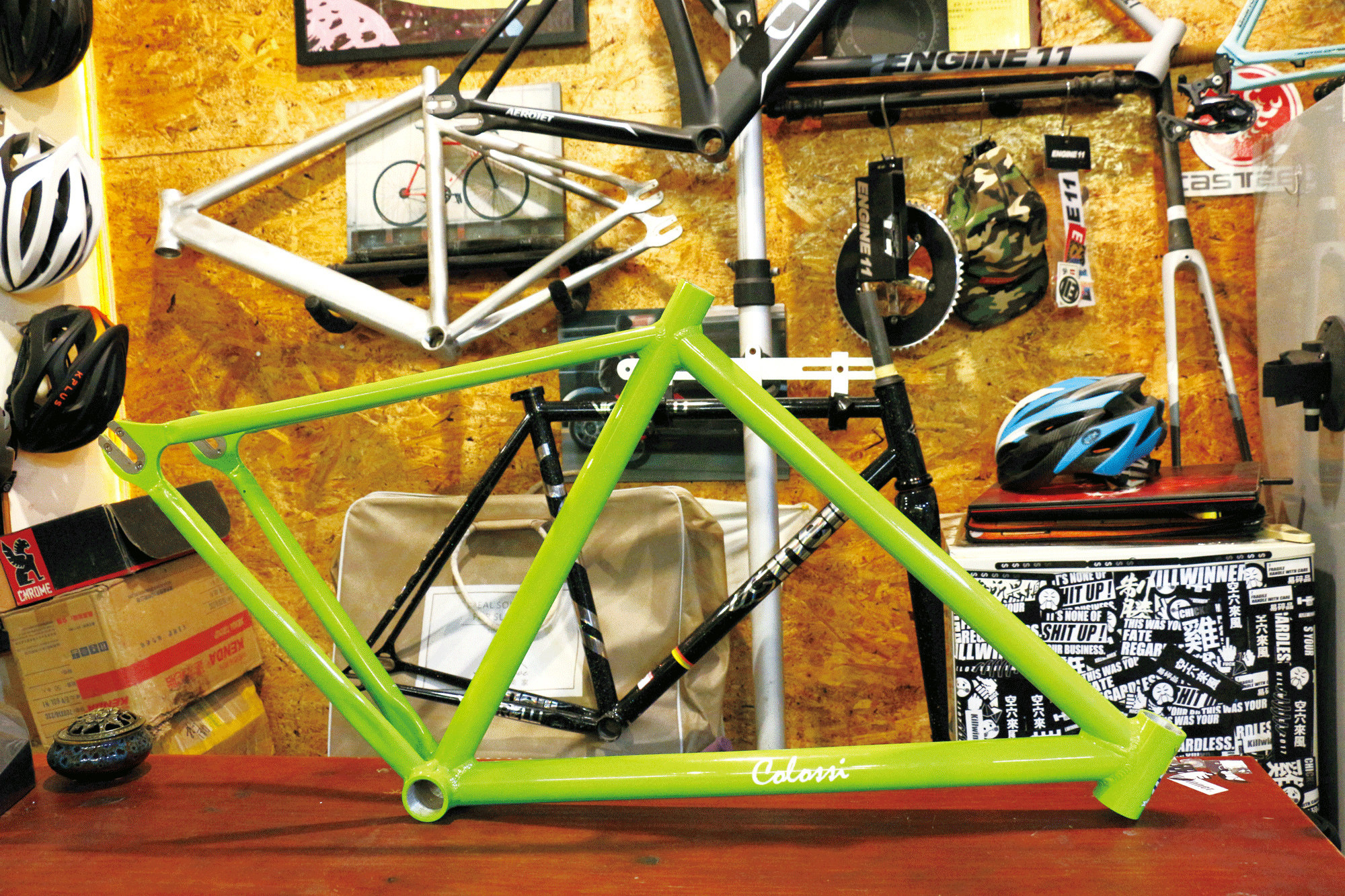 「杭州死飞VS」COLOSSI 定制 Rambler Pursuit 前倾竞速车架 死飞