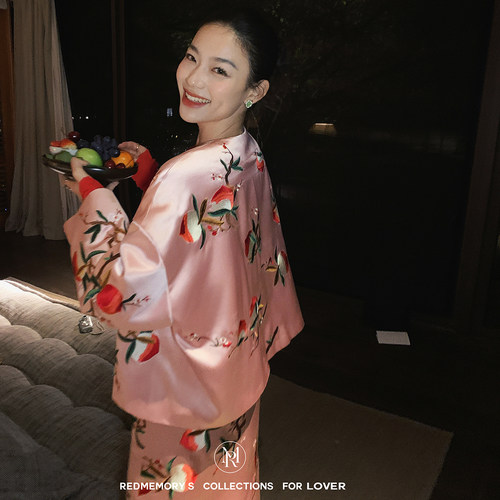 洋气新店REDMEMORY新年良辰 心生欢喜/春和景明中式福桃刺绣套装