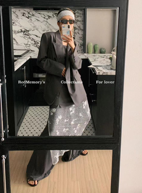 洋气新店RM日常挚爱  华丽时髦 巨闪枪驳头西服/拼接蕾丝吊带裙