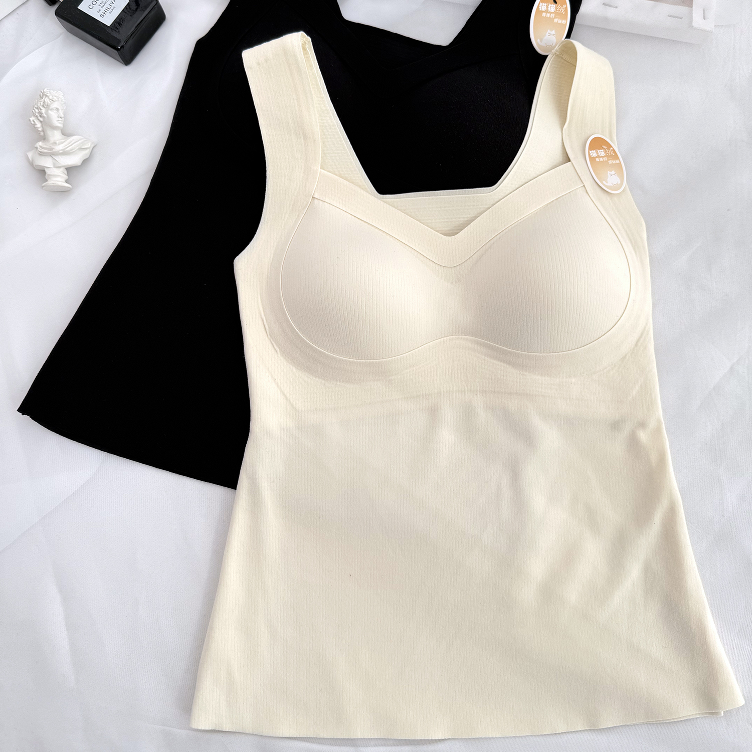 古妃3736暖绒磨毛无痕保暖呢背心