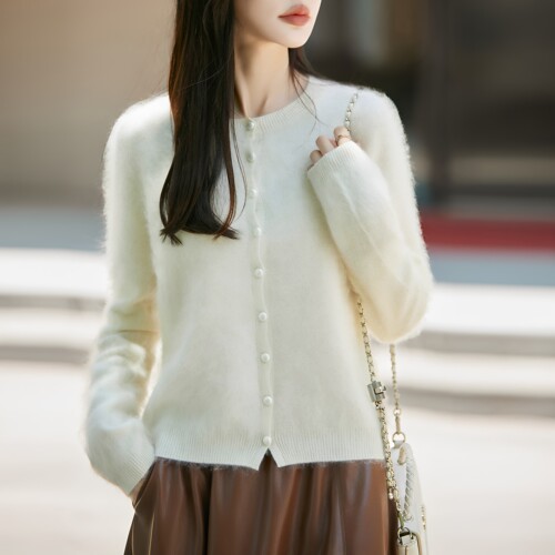 羊绒羊毛拉绒针织开衫女珍珠扣