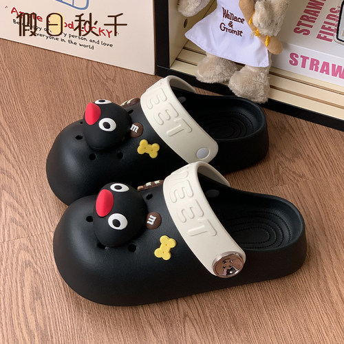 假日秋千休闲企鹅卡通网红洞洞鞋