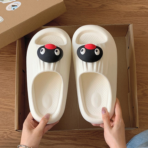 情侣EVA可爱企鹅防滑外穿凉拖鞋