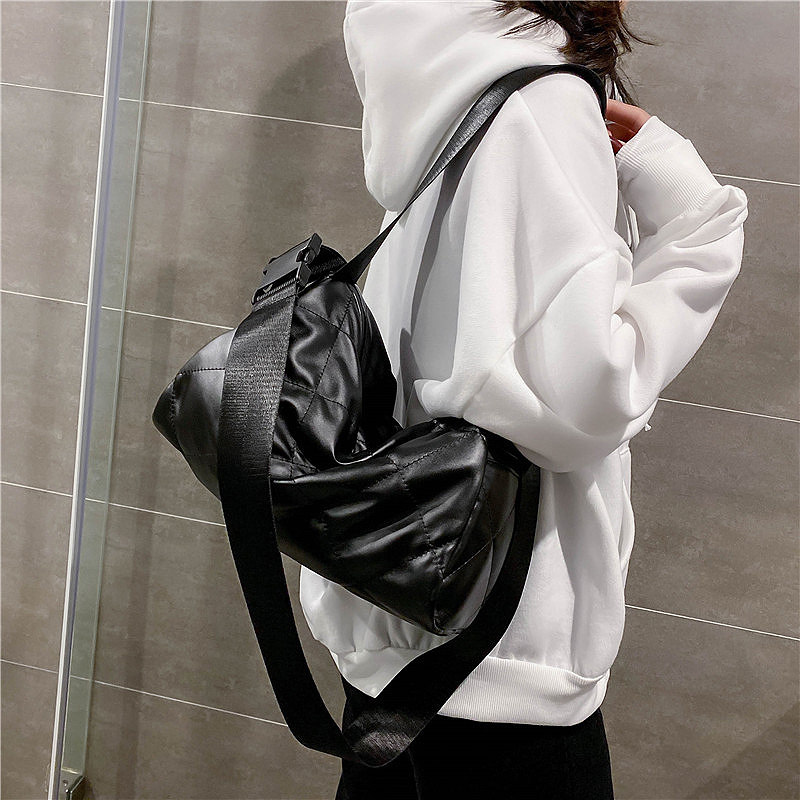 韩国ins红人款单肩菱格手提女包