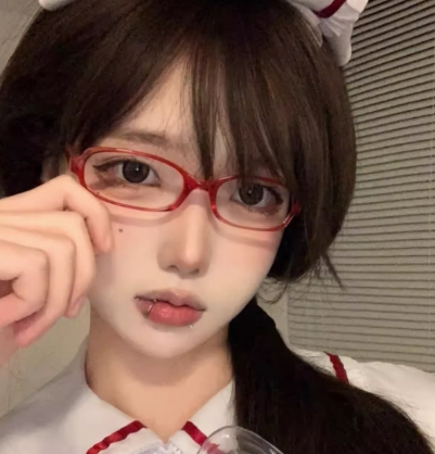 二次元Y2K复古透明红色小方框椭圆眼镜架女生素颜凹造型平光眼镜