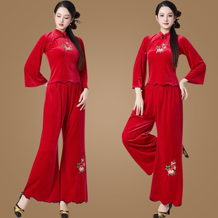 古典舞蹈演出服秧歌服秋冬季新款广场舞服装韩国绒套装女表演民族