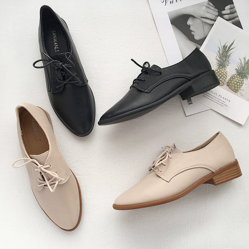 三万里小皮鞋女鞋单鞋秋sanwanli