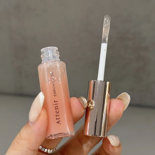 日本艾天然护唇精华液淡化唇纹