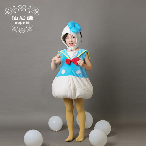 儿童卡通动物唐老鸭黛丝服装