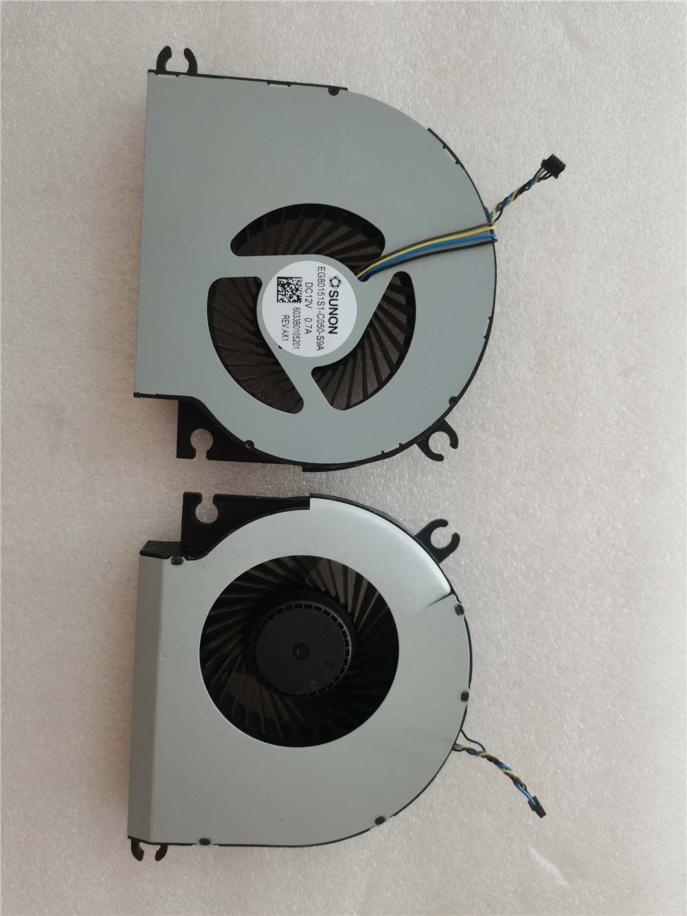 适用于 EG80151S1-C050-S9A 6033B0105201 12V M82654-001风扇