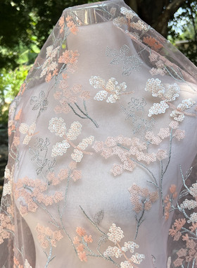 粉紫色亮片立体多层布料婚纱礼服