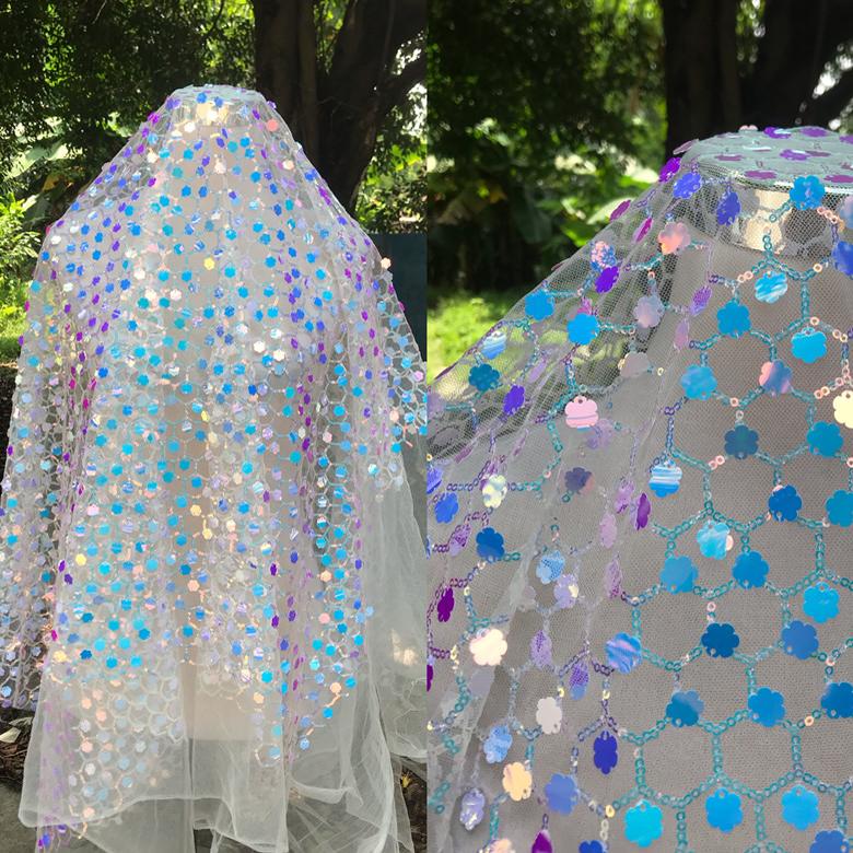 进口幻彩蓝色网状七彩色梅花形亮片绣花礼服服装设计师布料面料