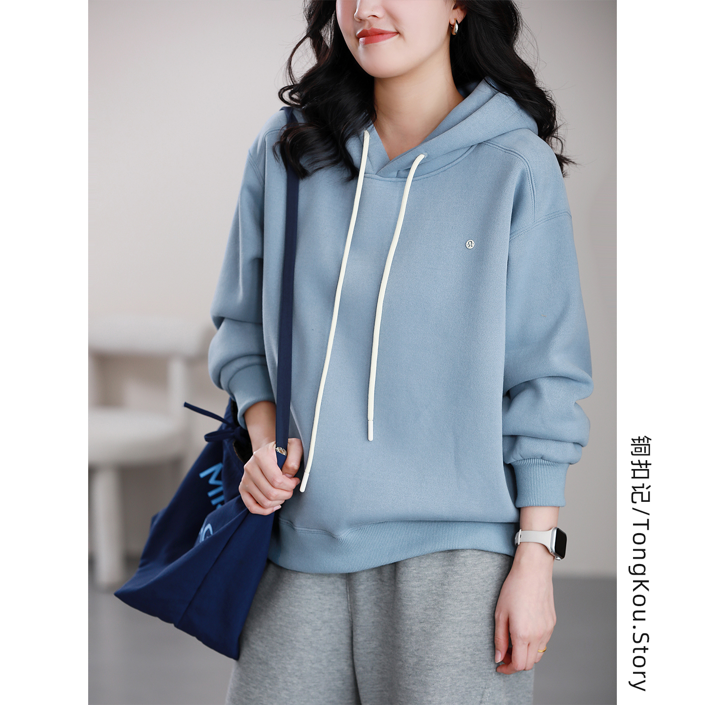 秋冬款浅蓝色休闲百搭宽松显瘦