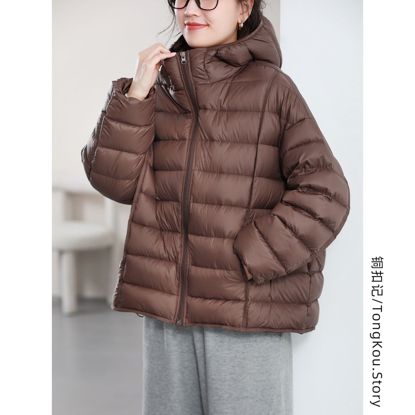 90白鸭绒服女连帽休闲百搭