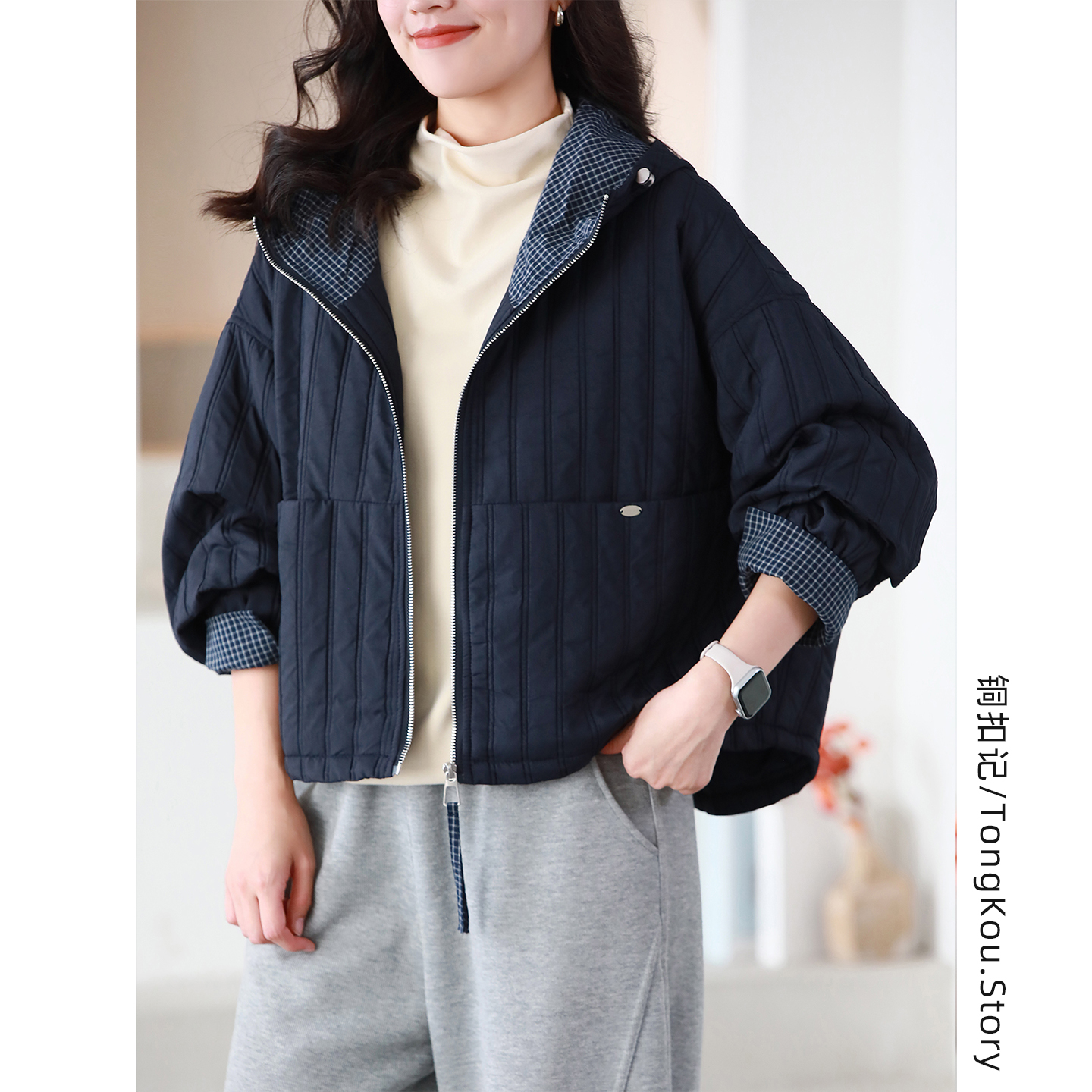 铜扣记坑条连帽外套女夹棉