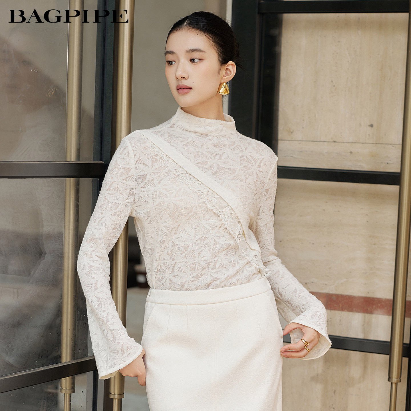 风笛2026冬季法式半高领蕾丝上衣女斜襟花边提花肌理长袖打底小衫
