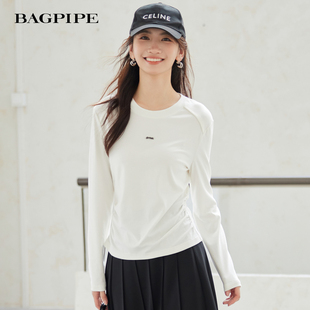 风笛2026年春季新款修身低领打底衫女长袖洋气百搭显瘦纯色上衣