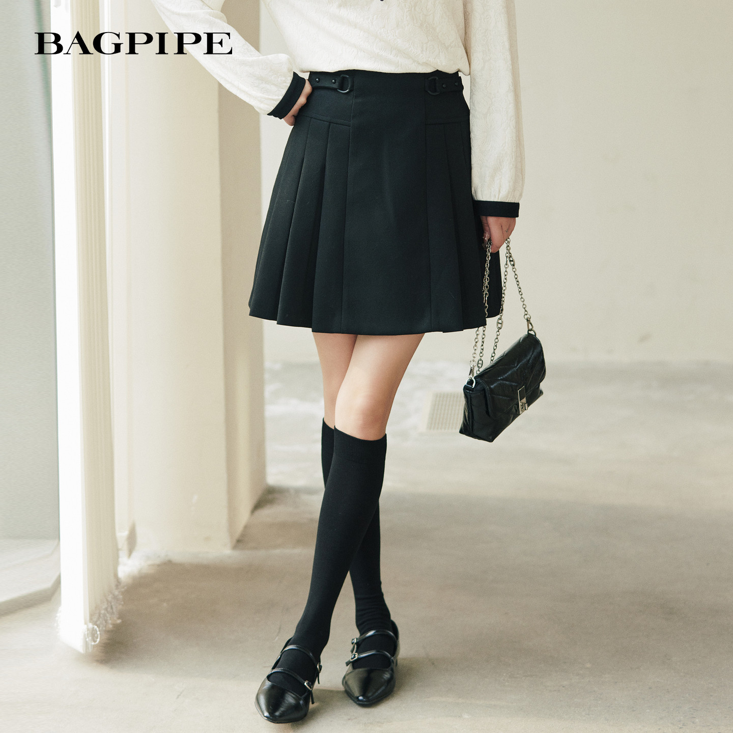 风笛2025冬季新款学院风A字短裙高腰显瘦百褶裙通勤百搭西装裙