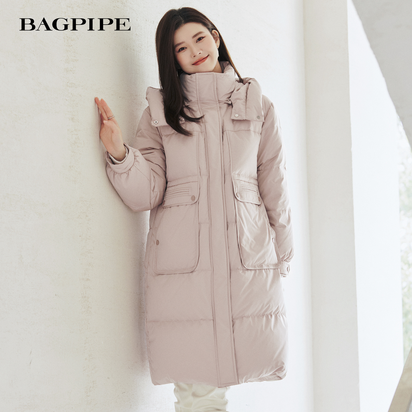 风笛2025冬季新款中长款连帽宽松90鹅绒羽绒服女休闲保暖外套
