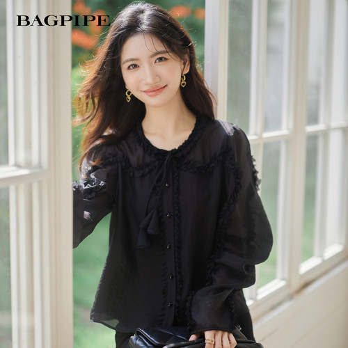 风笛2026春季新款设计感显贵松弛感法式复古衬衫宫廷风气质上衣女