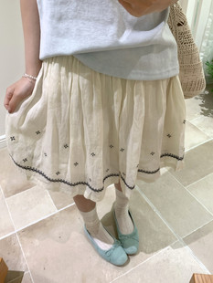 重工甜美刺绣松紧腰宽松显瘦百搭短裙女夏清新度假裙下装