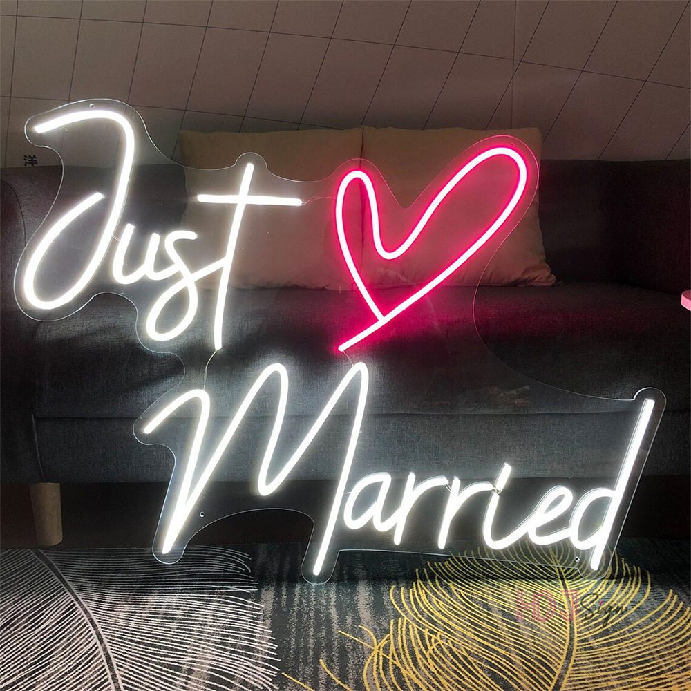 爱心霓虹灯Just married发光字招牌结婚派对表白气氛装饰灯亚马逊
