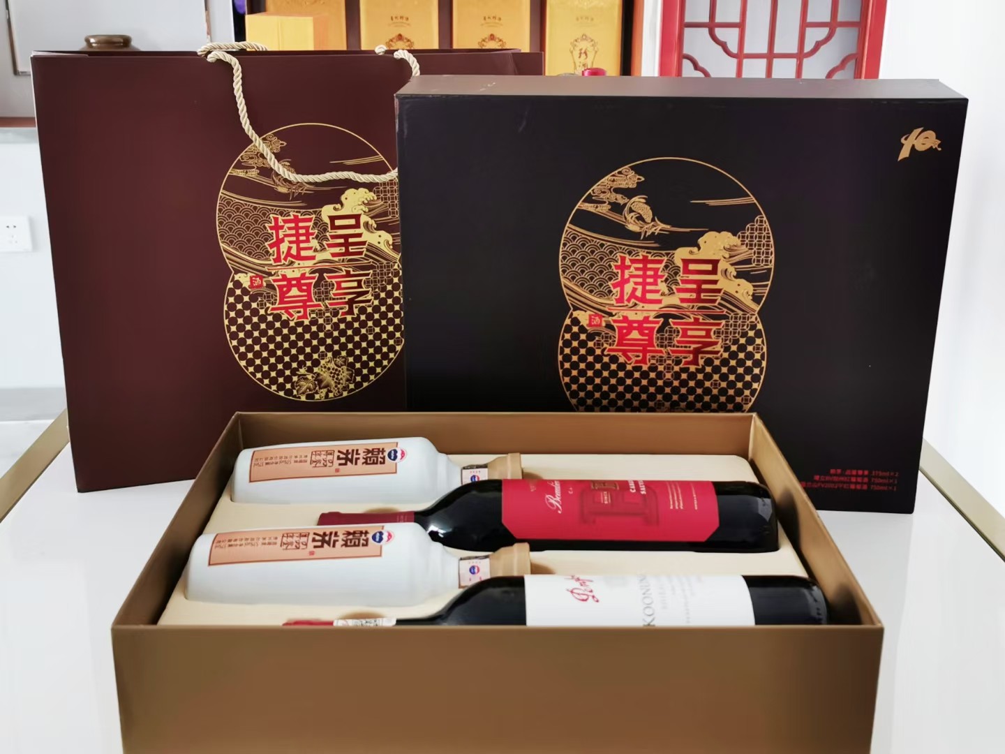 【正品速达】2018赖品鉴2瓶 寇兰山1瓶 美国璞立赤霞珠1瓶 礼盒装