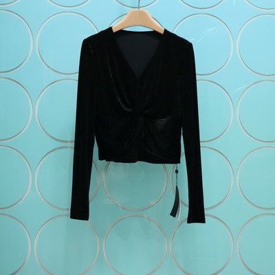 MRER莫乂义    专柜正品春季新款修身显瘦V领短款上衣女R5A24411