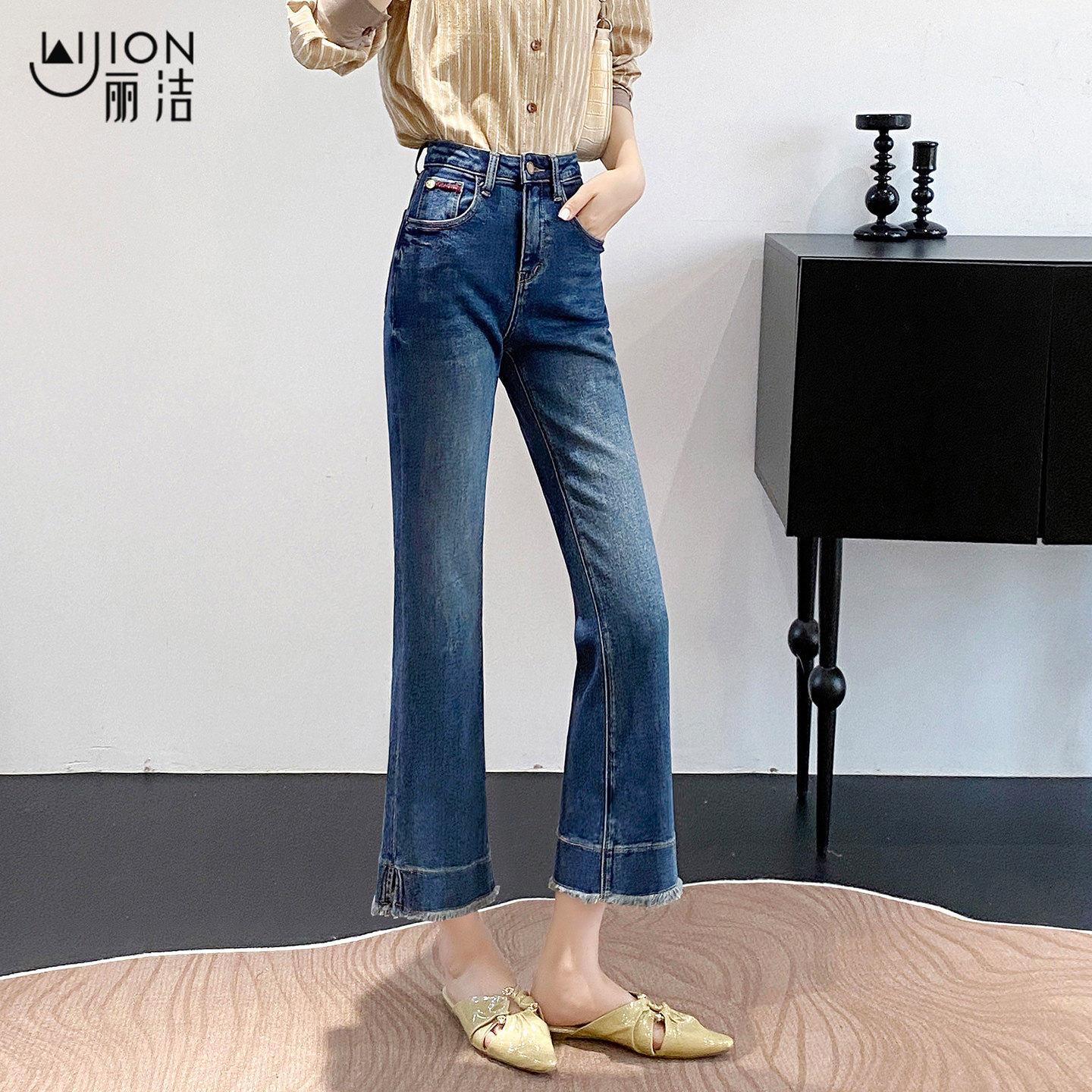 浅蓝九分微喇牛仔裤女春季2026新款高腰显瘦显高弹力小个子喇叭裤