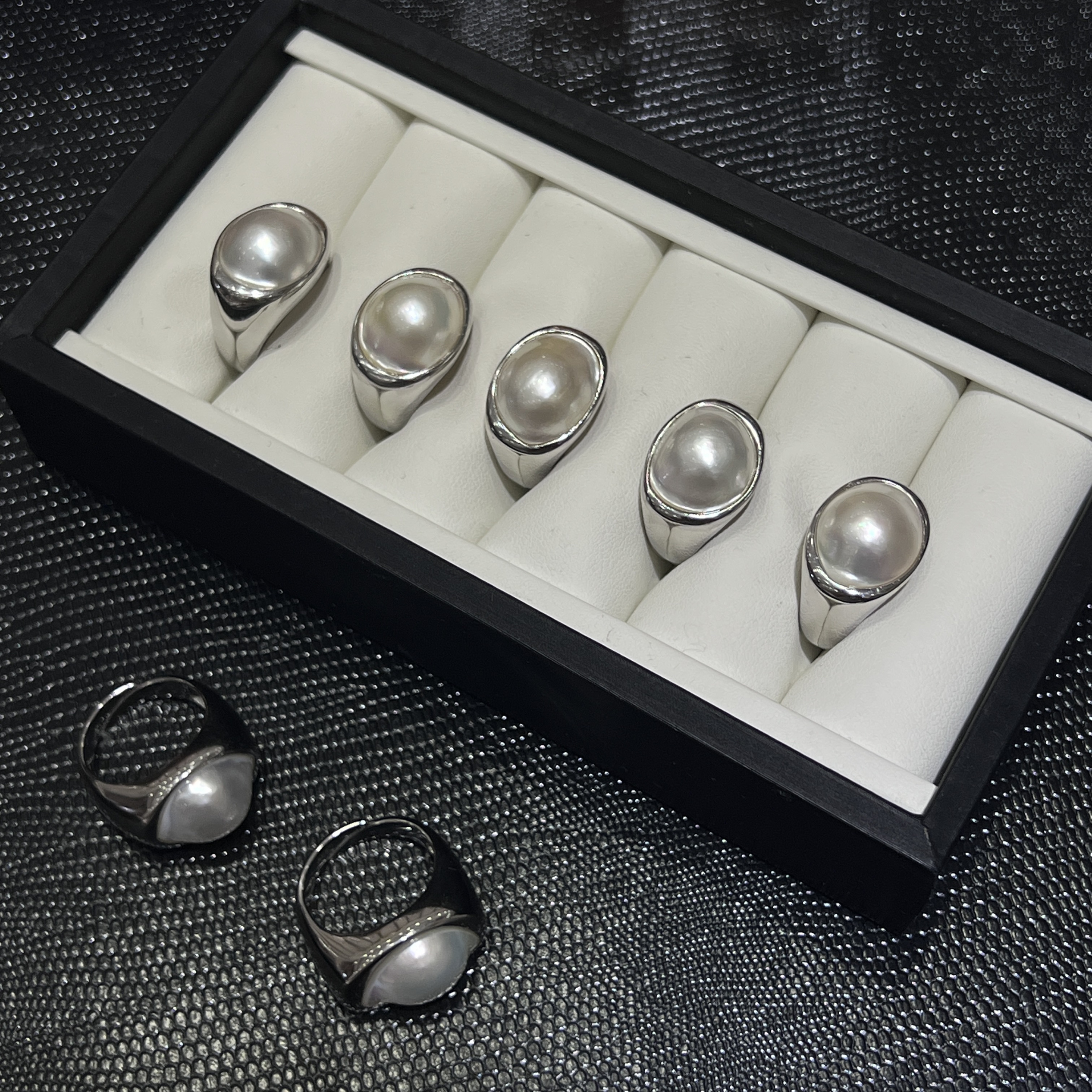 挚爱澳白海水马贝珍珠S925厚银设计简约大气款戒指开口质感高级