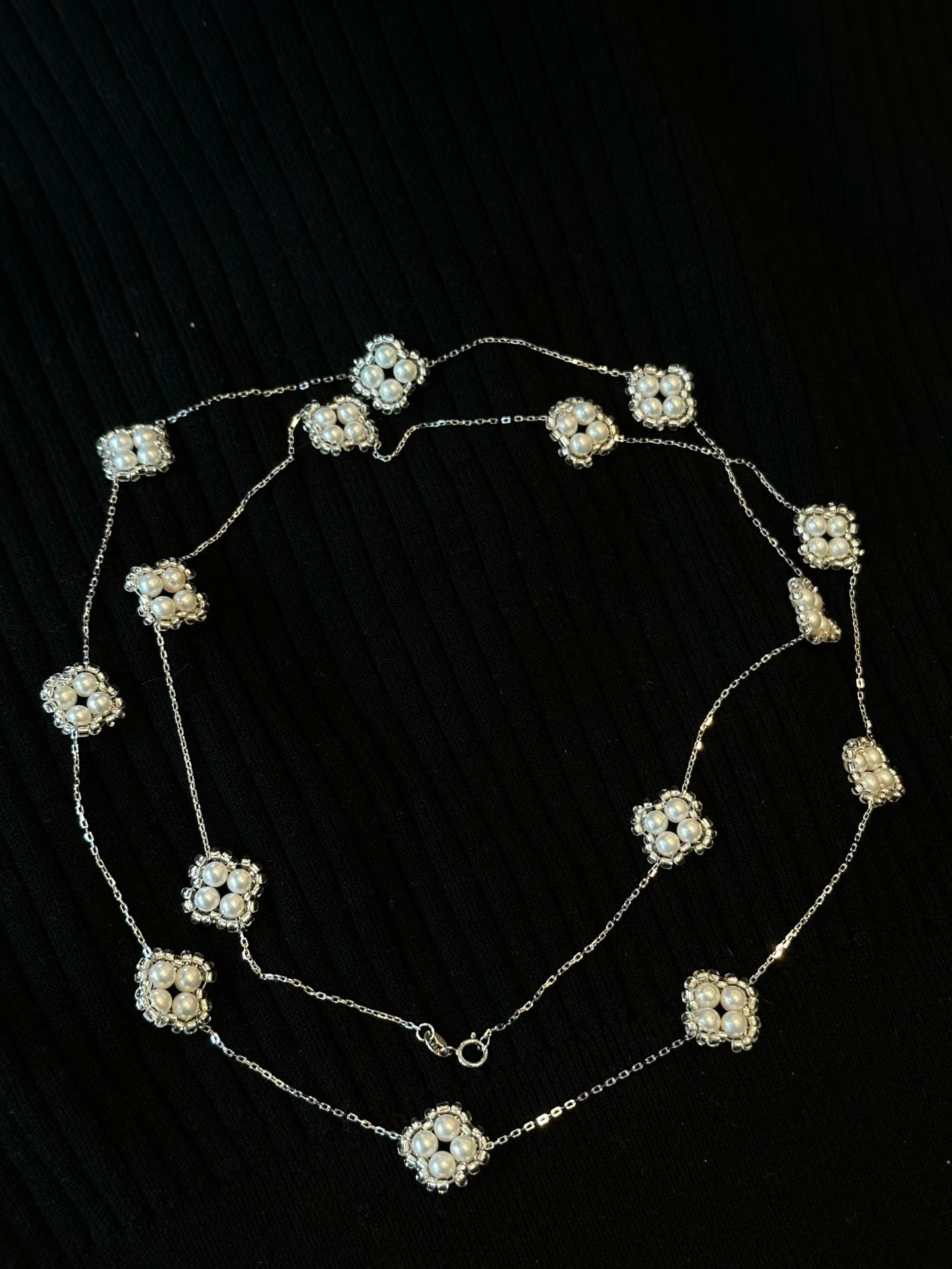 四叶草梵家经典淡水设计款baby珍珠925银毛衣链4-5mm项链优雅大方