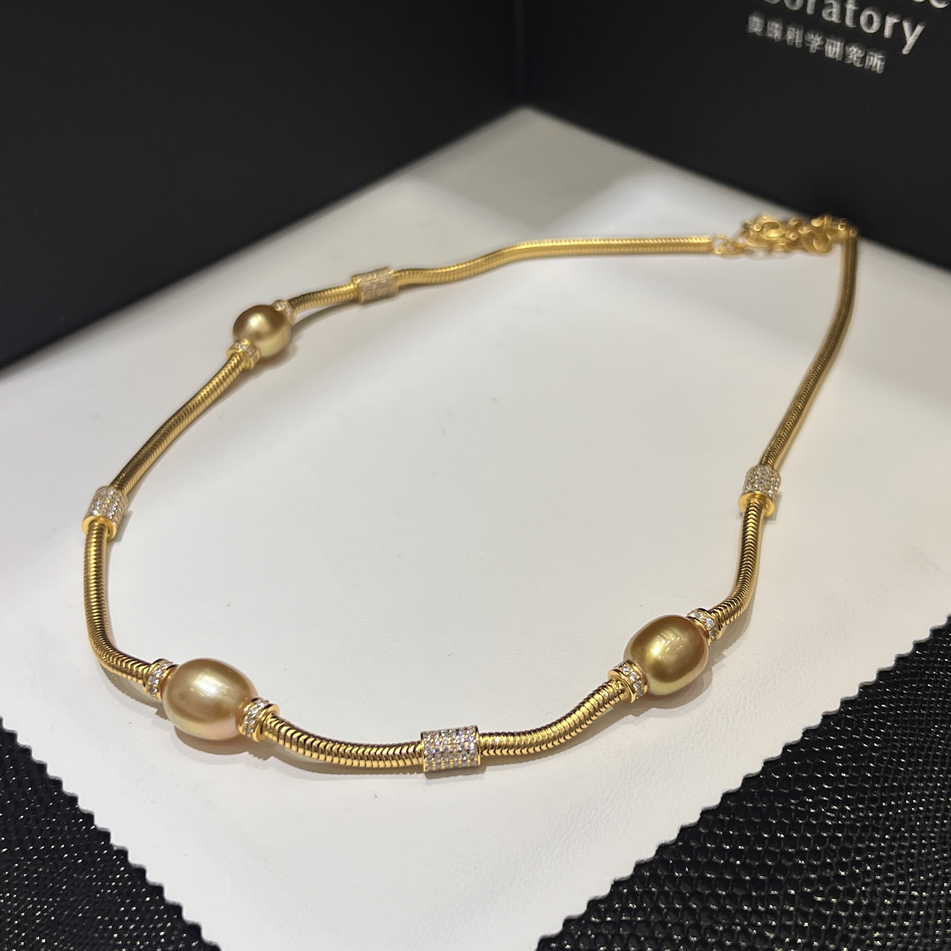 盖茨比系海水南洋金珠微瑕9-11mm近圆浓金S925银加粗意大利工项链