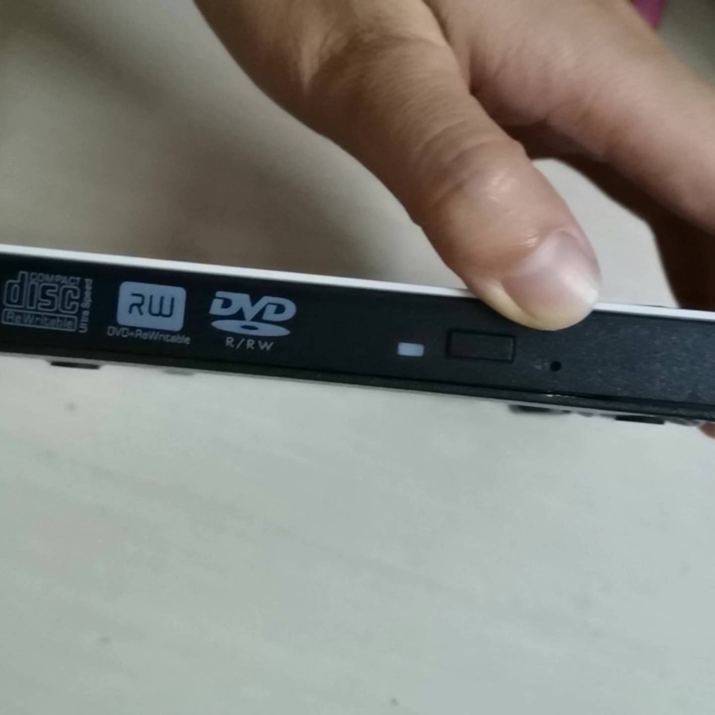 可维修外置光驱的不带外包装，有需要的下单。议价