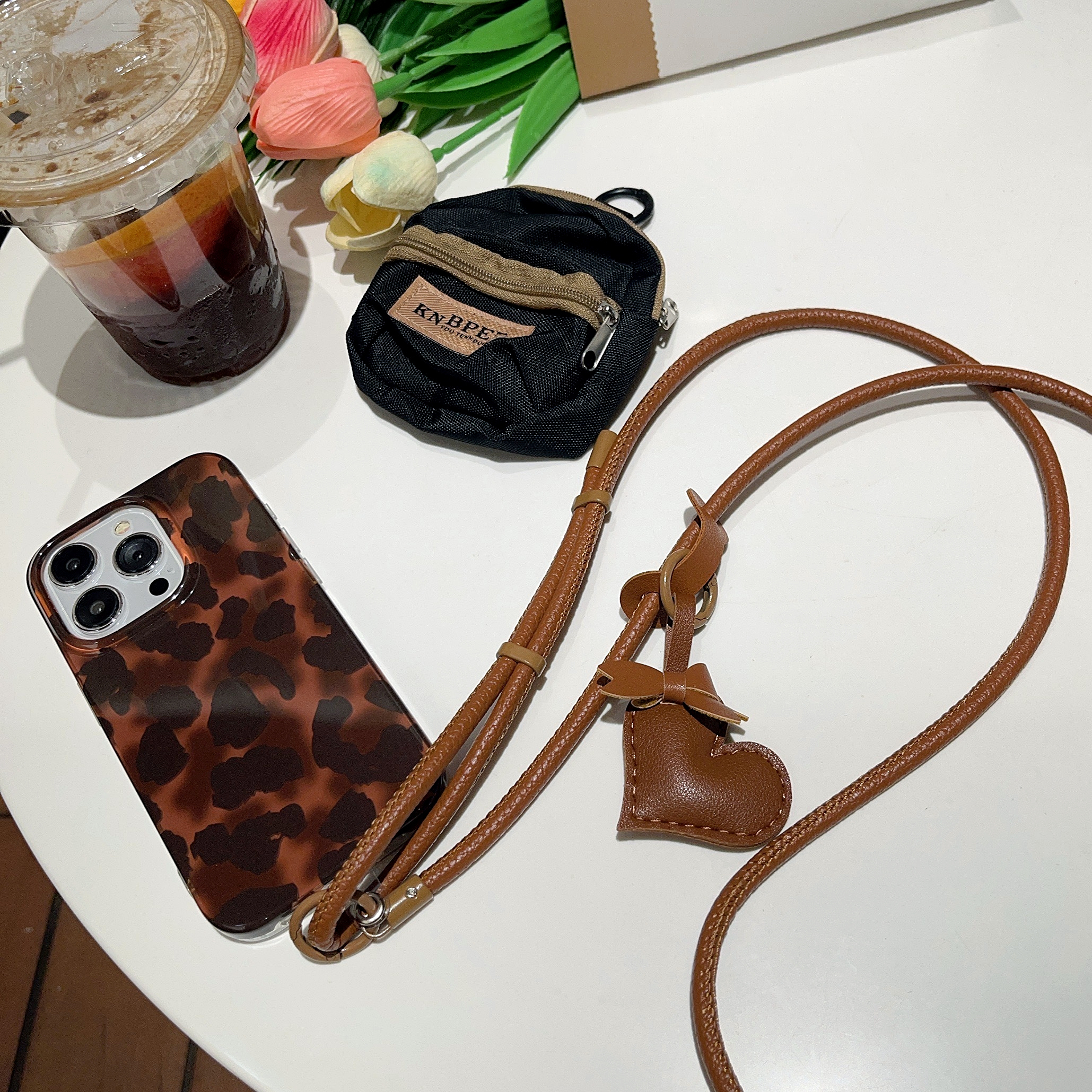 高级棕色豹纹挂绳手机壳
