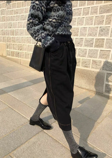 现货福利韩国东大门repeller明线后开叉牛仔半身裙