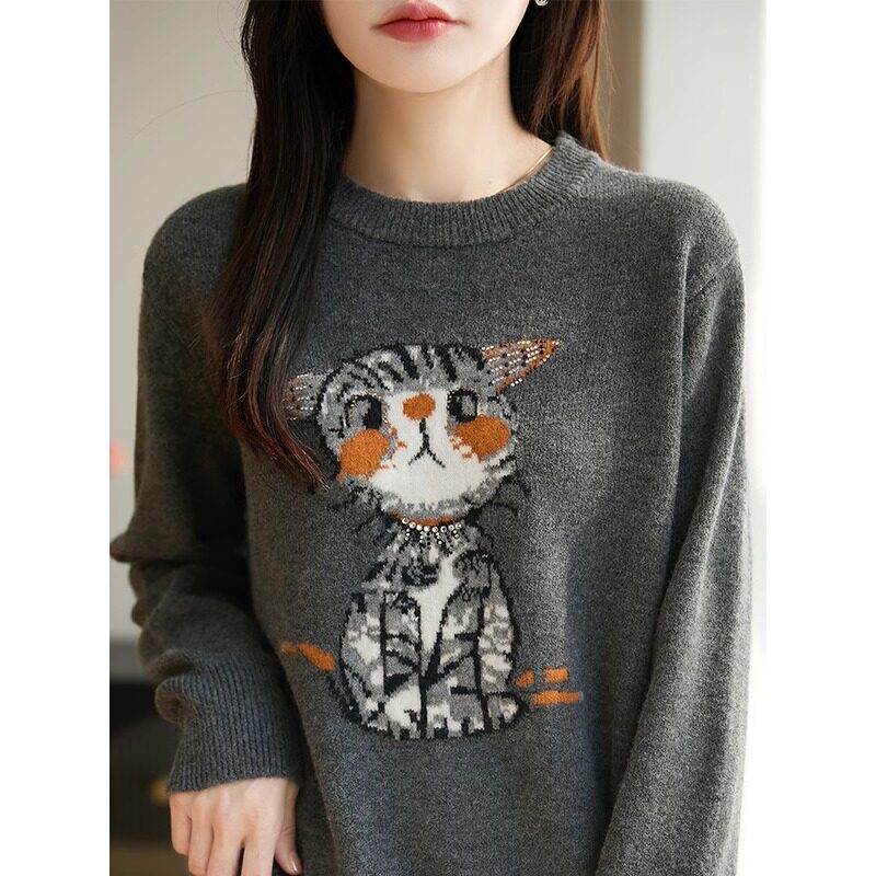 卡通猫咪图案圆领毛衣女灰色长袖针织衫可爱休闲风洋气外穿打底衫