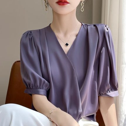 交叉v领衬衫女高级感御姐风2025夏季新款缎面衬衣职业长袖上衣